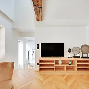 Cmg Résidence République - Rue Béranger Appartement Paris